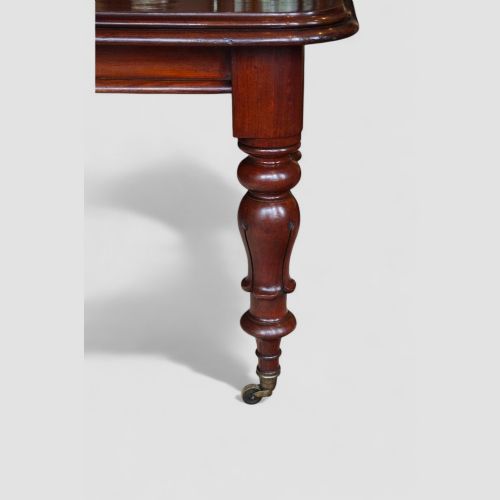 fig 8. William IV mahogany extending dining table