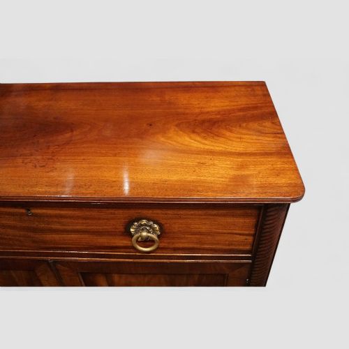 fig 3. Regency mahogany side cabinet