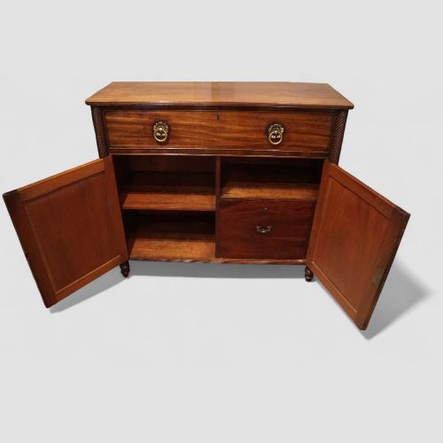 fig 7. Regency mahogany side cabinet