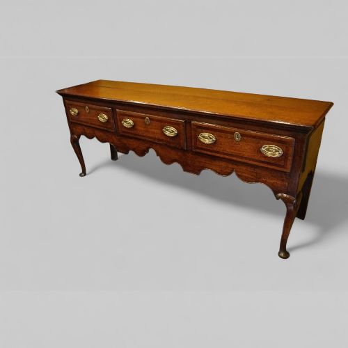 fig 1. Fine Georgian Oak Cabriole Leg Dresser Base, Circa 1800
