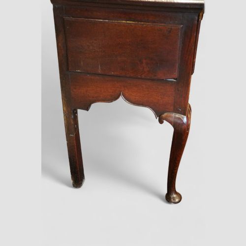fig 5. Fine Georgian Oak Cabriole Leg Dresser Base, Circa 1800