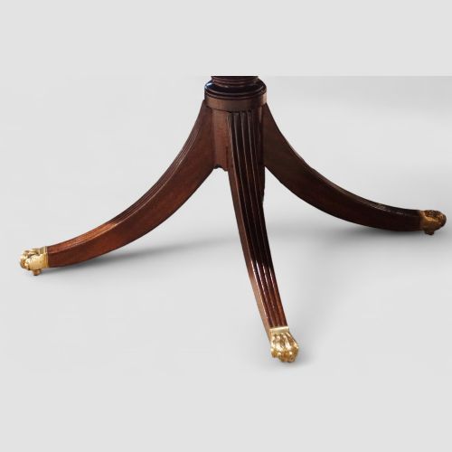 fig 7. Large George V mahogany 3-pillar dining table 368cms long