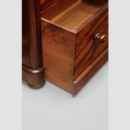 fig 1. Small Victorian Mahogany Chest of Drawers