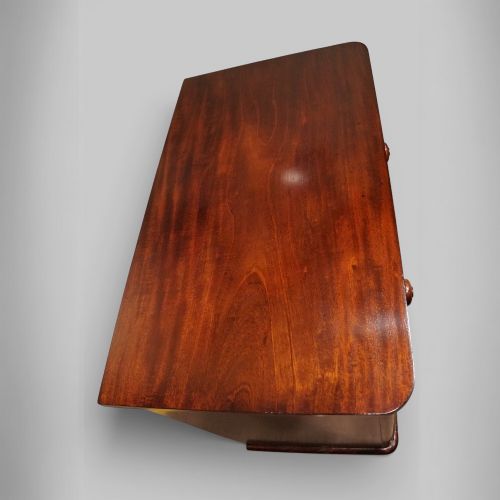 fig 6. Small Victorian Mahogany Chest of Drawers