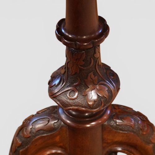 fig 2. Victorian Inlaid Burr Walnut Kidney Desk