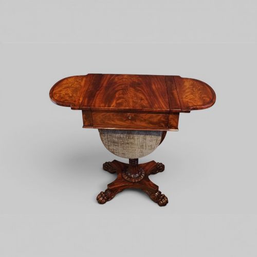 WILLIAM IV MAHOGANY GAMES AND WORKTABLE - ADDITIONAL PHOTO 1