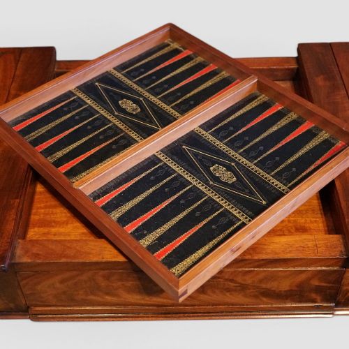 WILLIAM IV MAHOGANY GAMES AND WORKTABLE - ADDITIONAL PHOTO 9