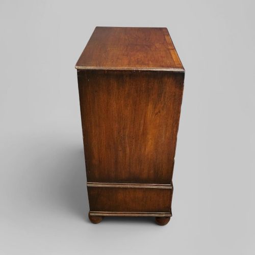 GEORGE I STYLE WALNUT CHEST OF DRAWERS - ADDITIONAL PHOTO 6
