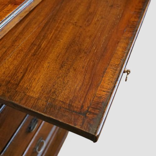 GEORGE I STYLE WALNUT CHEST OF DRAWERS - ADDITIONAL PHOTO 7