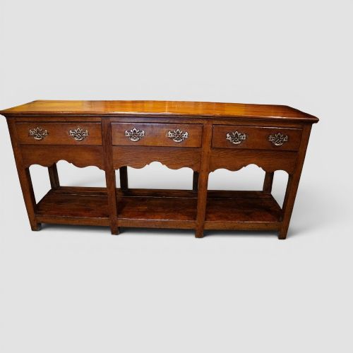 19TH CENTURY OAK DRESSER BASE WITH POT BOARD AND THREE DRAWERS - ADDITIONAL PHOTO 7