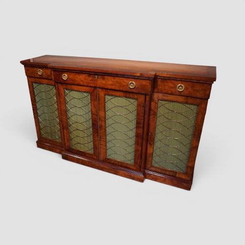 19TH CENTURY MAHOGANY BREAKFRONT SIDE CABINET - ADDITIONAL PHOTO 3