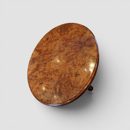 VICTORIAN LARGE OVAL BURR WALNUT COFFEE TABLE - ADDITIONAL PHOTO 1