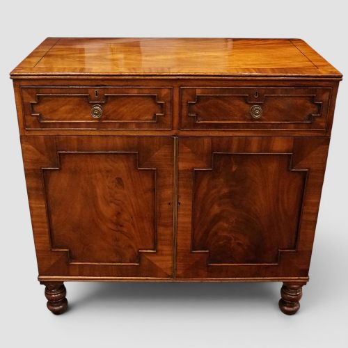 REGENCY MAHOGANY SIDE CABINET