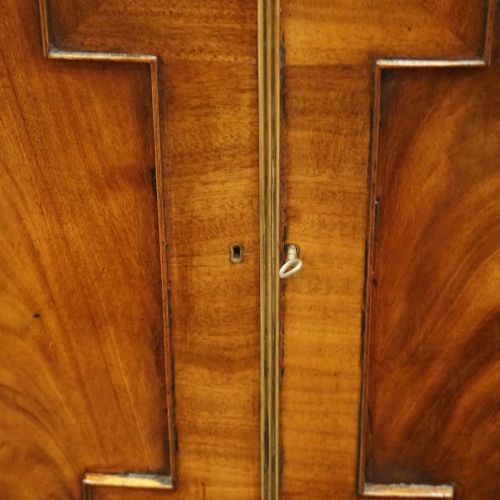 REGENCY MAHOGANY SIDE CABINET - ADDITIONAL PHOTO 1