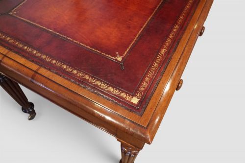 VICTORIAN MAHOGANY PARTNERS WRITING TABLE - ADDITIONAL PHOTO 3