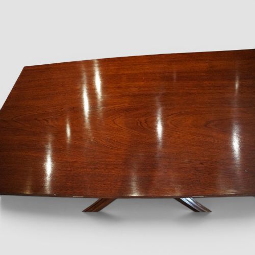 REGENCY STYLE MAHOGANY THREE PILLAR EXTENDING DINING TABLE CIRCA 1910 - ADDITIONAL PHOTO 2