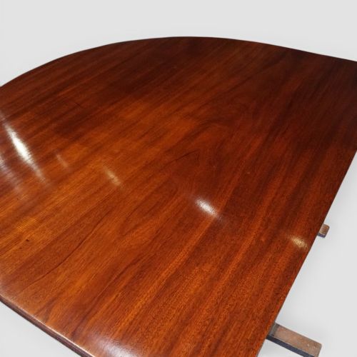 REGENCY STYLE MAHOGANY THREE PILLAR EXTENDING DINING TABLE CIRCA 1910 - ADDITIONAL PHOTO 8