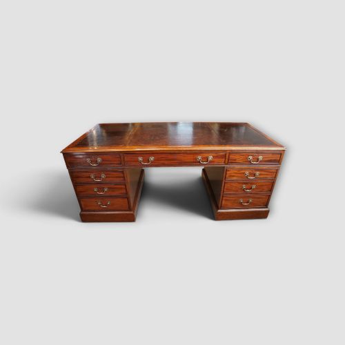 Victorian Mahogany Partners Desk in Georgian Style with Wide Kneehole