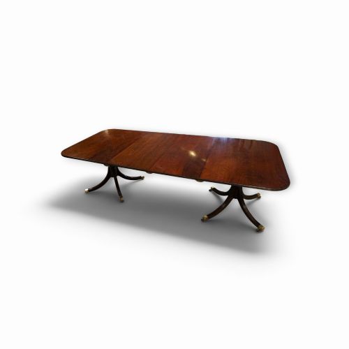 Georgian Style Mahogany Twin‑pillar Dining Table with Leaves