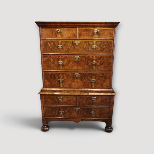 Queen Anne Walnut Chest‑on‑Chest in Two Parts – Antique Tallboy c.1700
