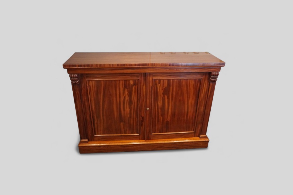 Victorian mahogany cupboard