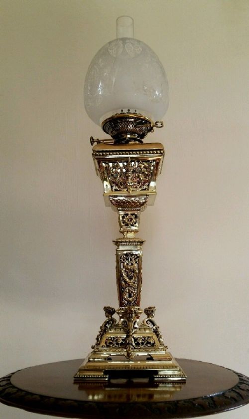 Rare Fine Early Victorian Oil Lamp