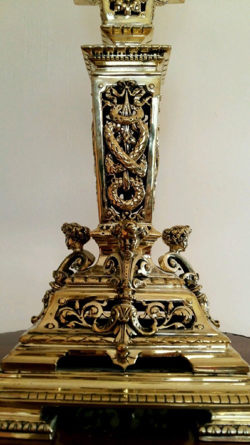 fig 1. Rare Fine Early Victorian Oil Lamp