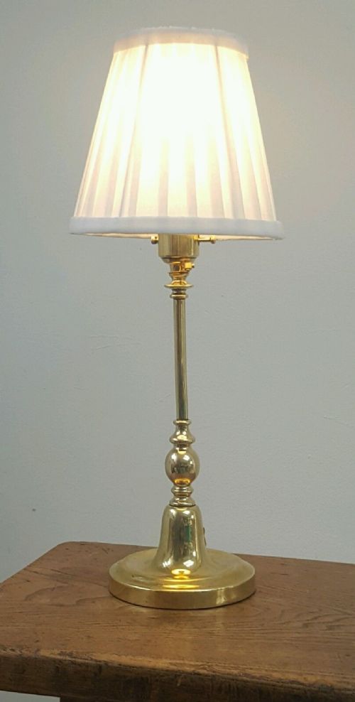 C1920 Elegant Table Lamp