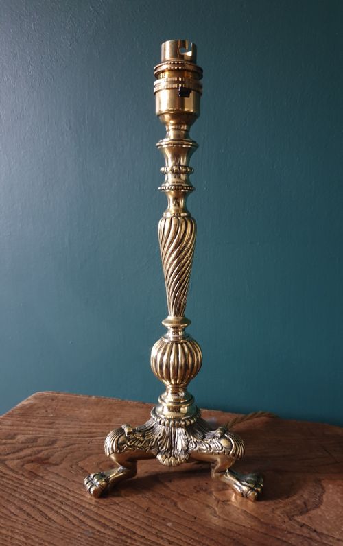 Heavy Cast Brass Claw Foot Table Lamp, Rewired and Pat Tested