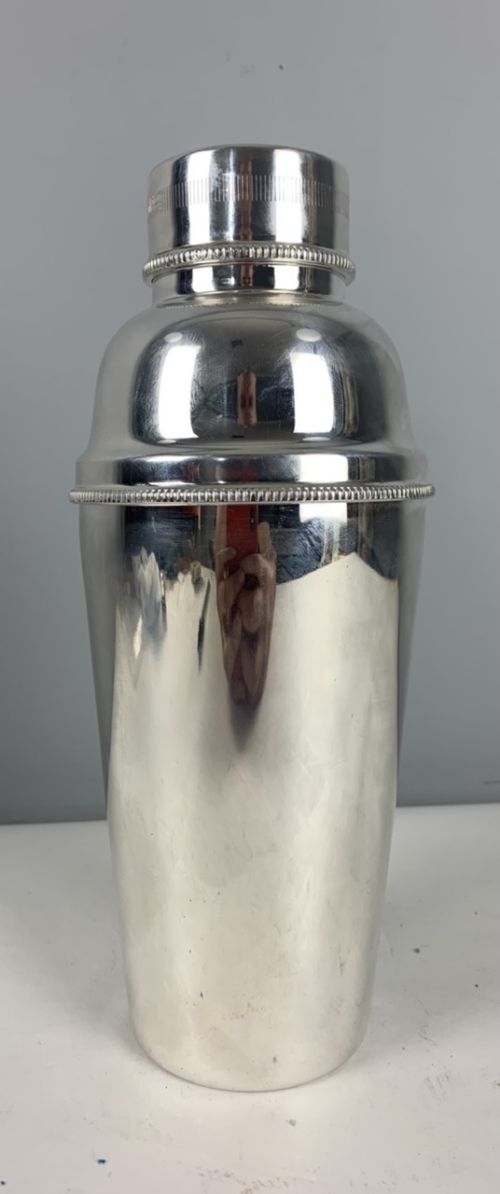 Large 1 Pint Art Deco Silver Plated Cocktail Shaker