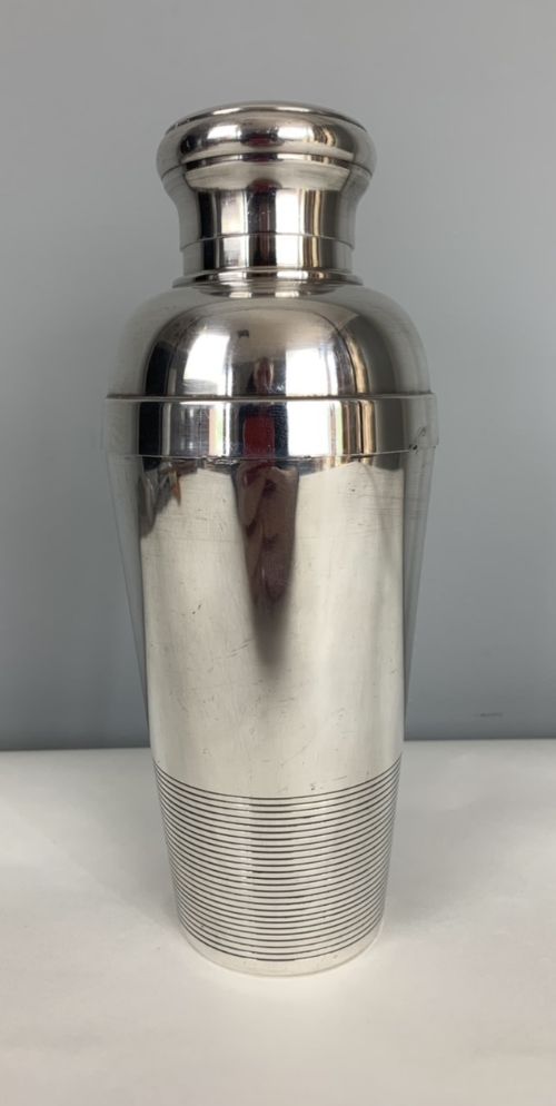 1930s Art Deco Silver Plated Cocktail Shaker