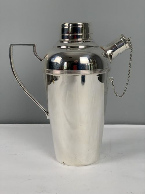 Art Deco 1 1/2 Pint Silver Plated Cocktail Shaker