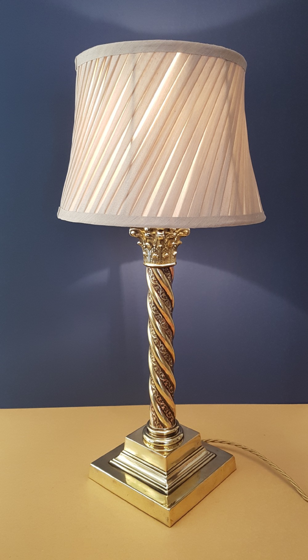 c1910 Decorated Brass Corinthian Column Table Lamp with Champagne Twist Pleat Shade  