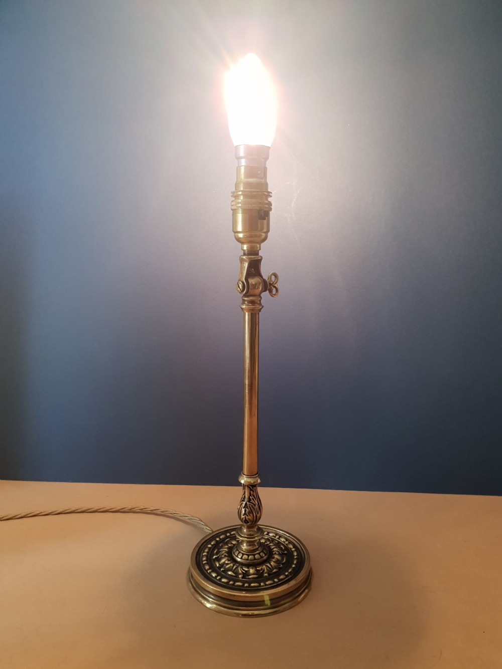 Edwardian Adjustable Top Brass Table Lamp  View III
