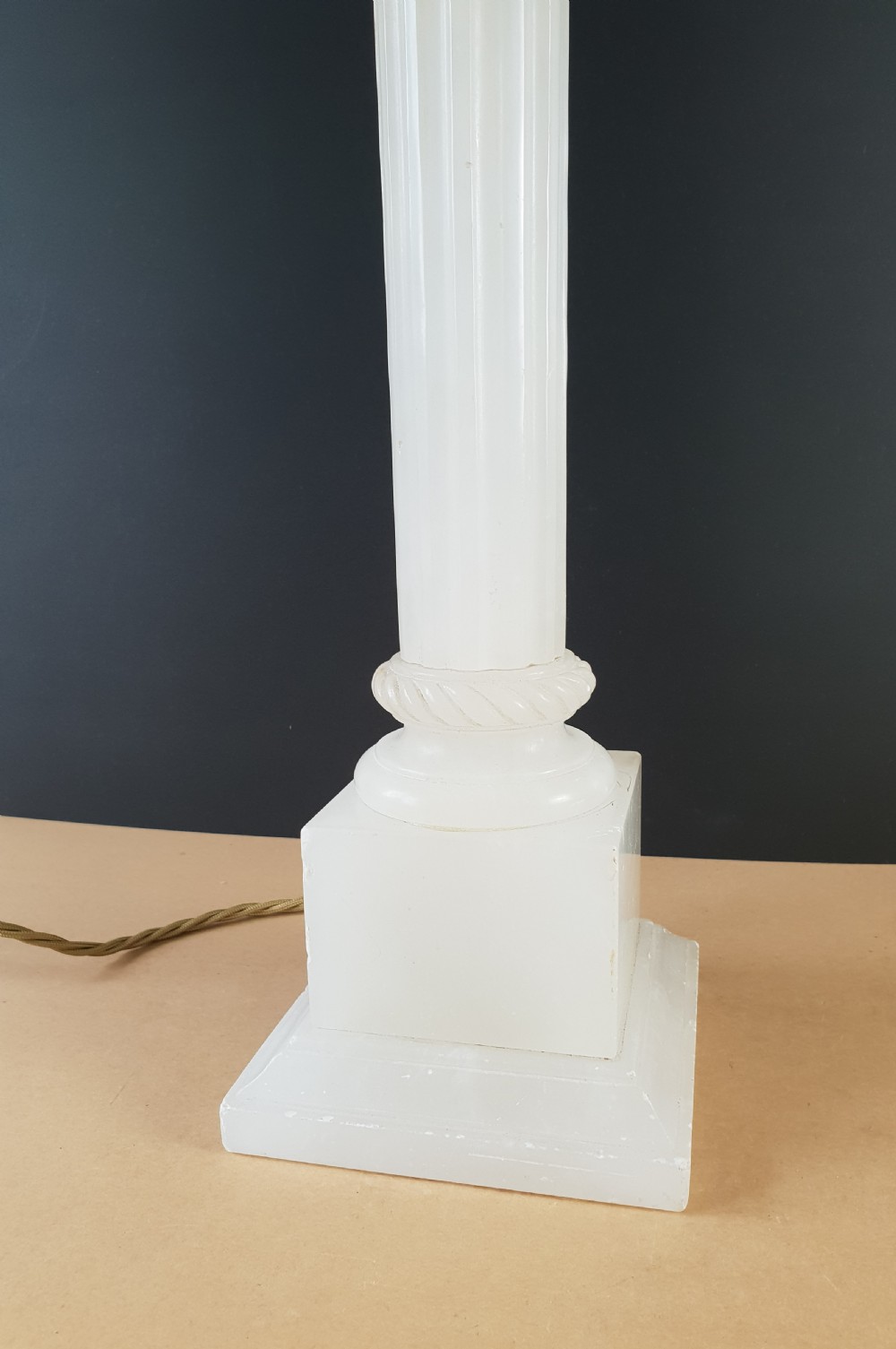 c1910 Italian Alabaster Corinthian Column Table Lamp, Rewired and PAT tested  View VII