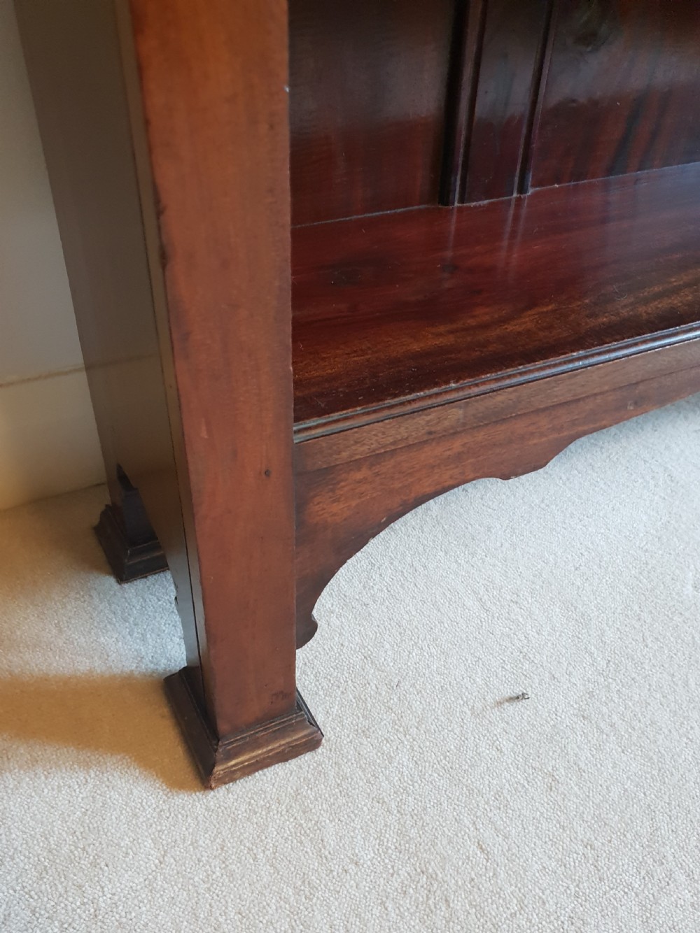 High Quality Mahogany Open Bookcase View XII