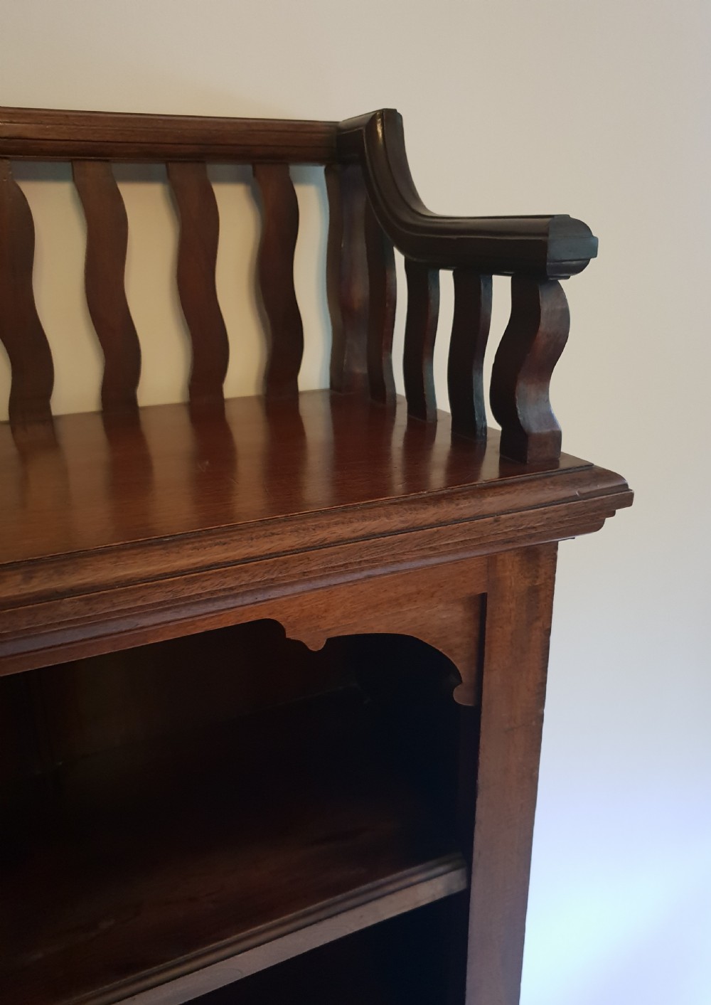 High Quality Mahogany Open Bookcase View XV