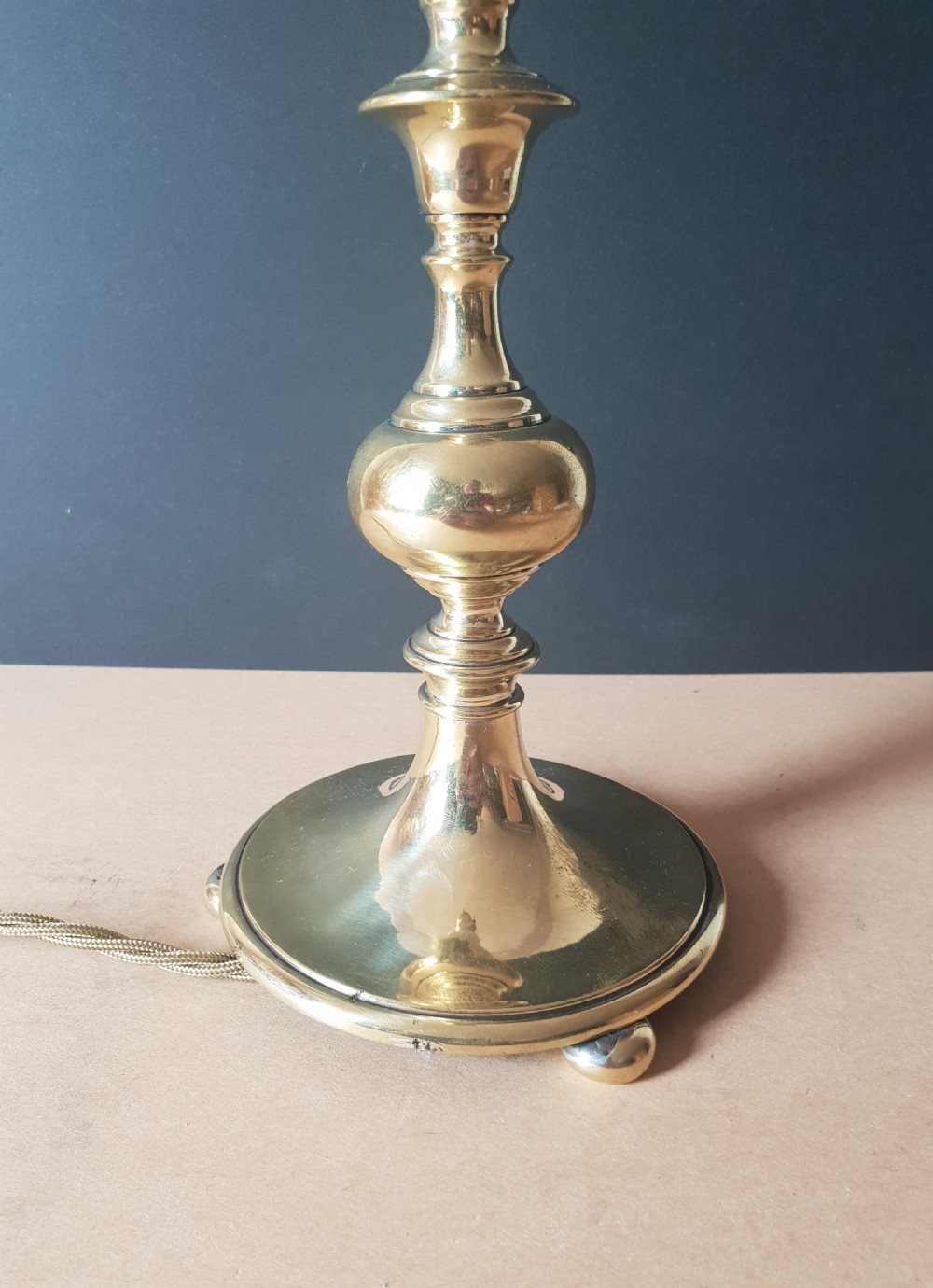 Cast Brass Table Lamp, Rewired and PAT tested  View VIII
