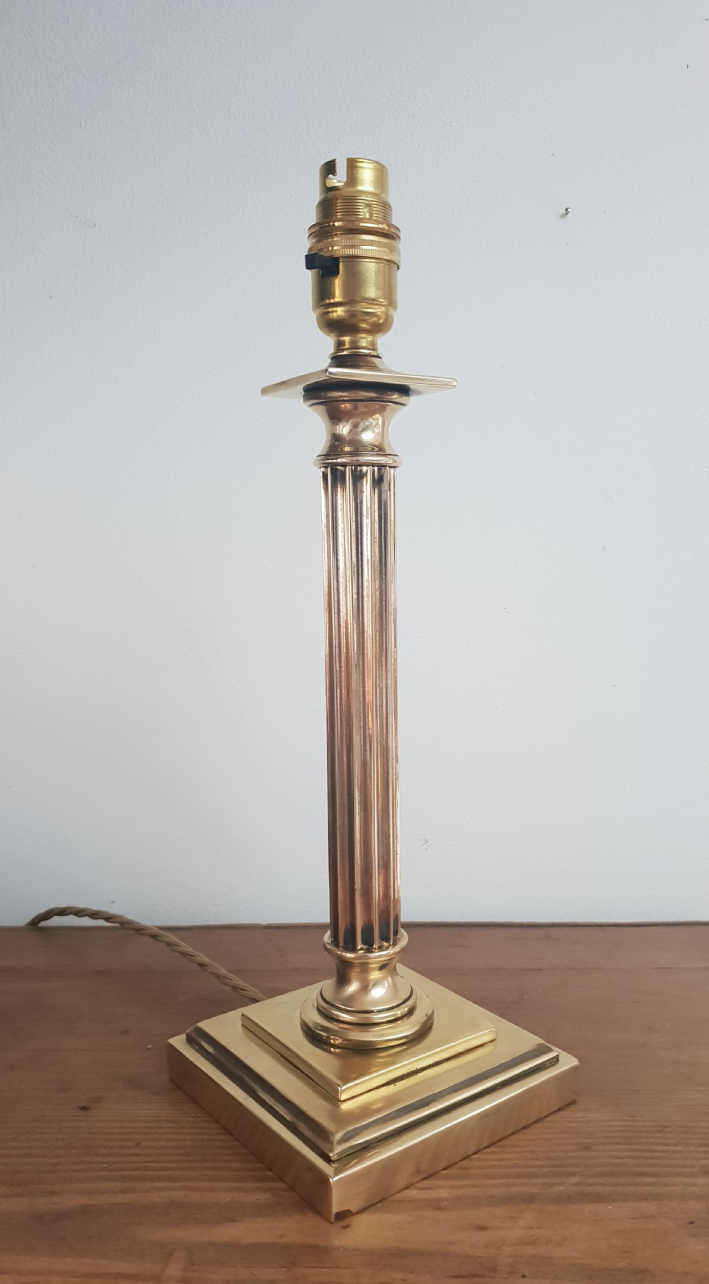 Small Heavy Cast Brass Corinthian Column Table Lamp, Rewired and PAT tested 