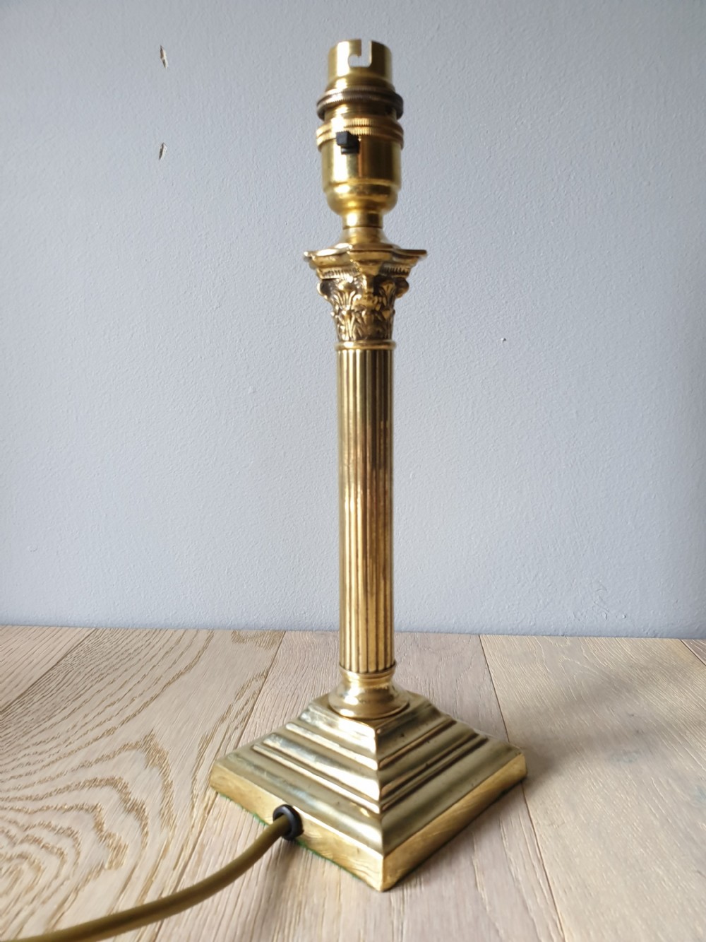 Small c1910 Corinthian Column Table Lamp, Rewired and PAT tested  View V