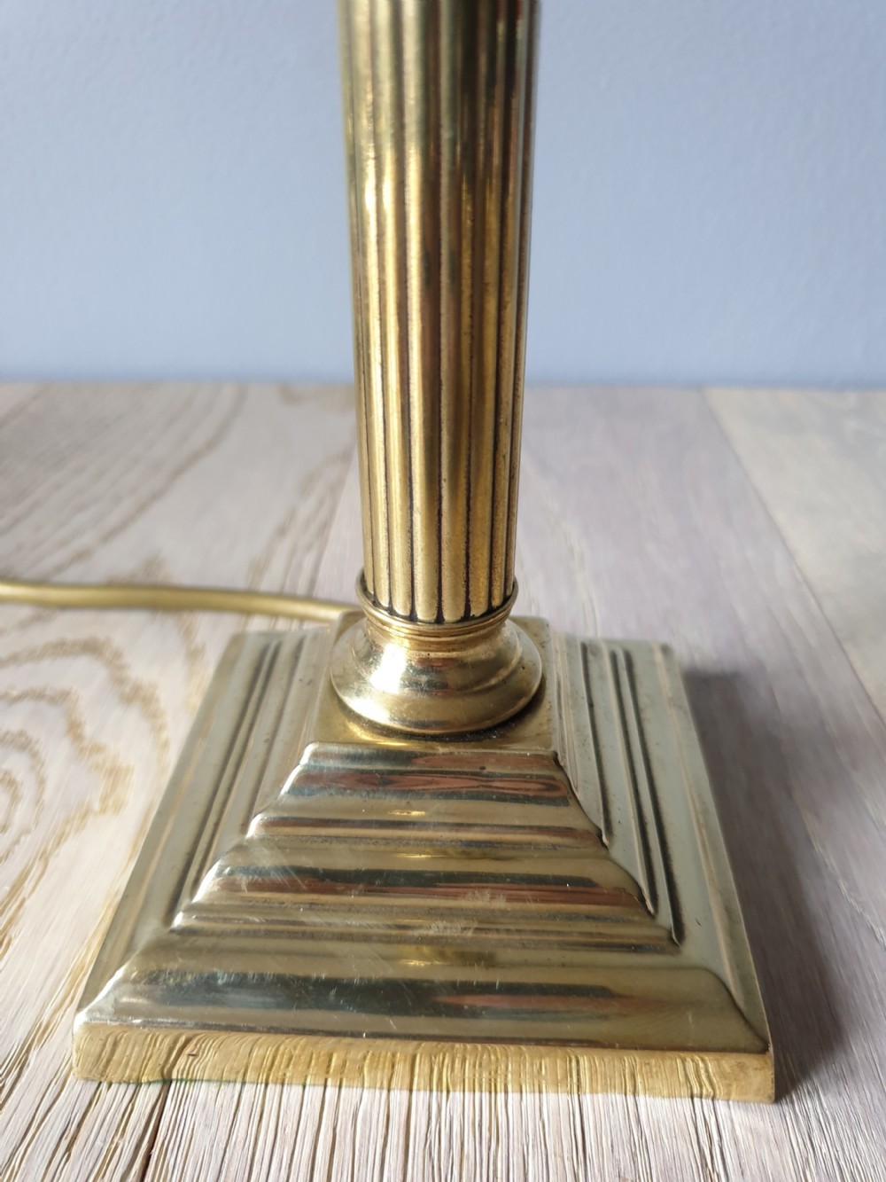 Small c1910 Corinthian Column Table Lamp, Rewired and PAT tested  View VII