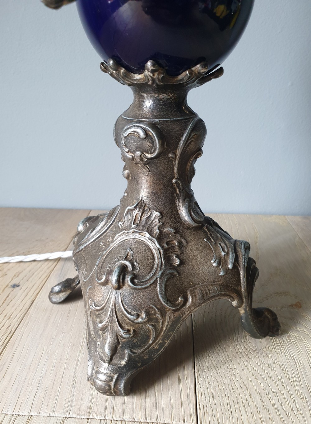 Continental Classical Figure Table Lamp, Rewired and PAT tested  View V