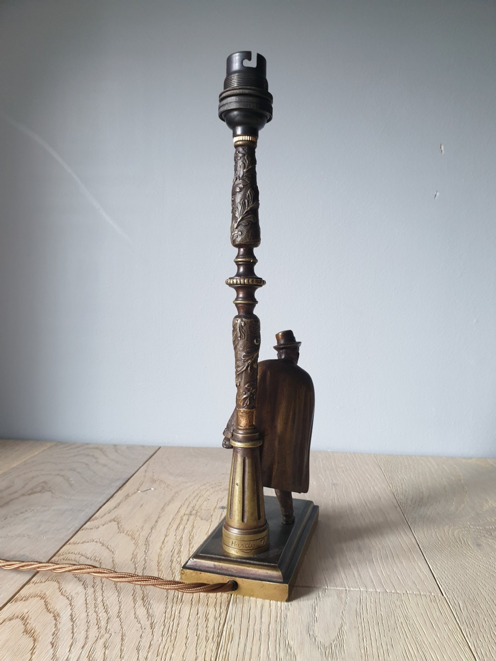 Hardy Brass Table Lamp, Rewired and PAT tested  View VIII