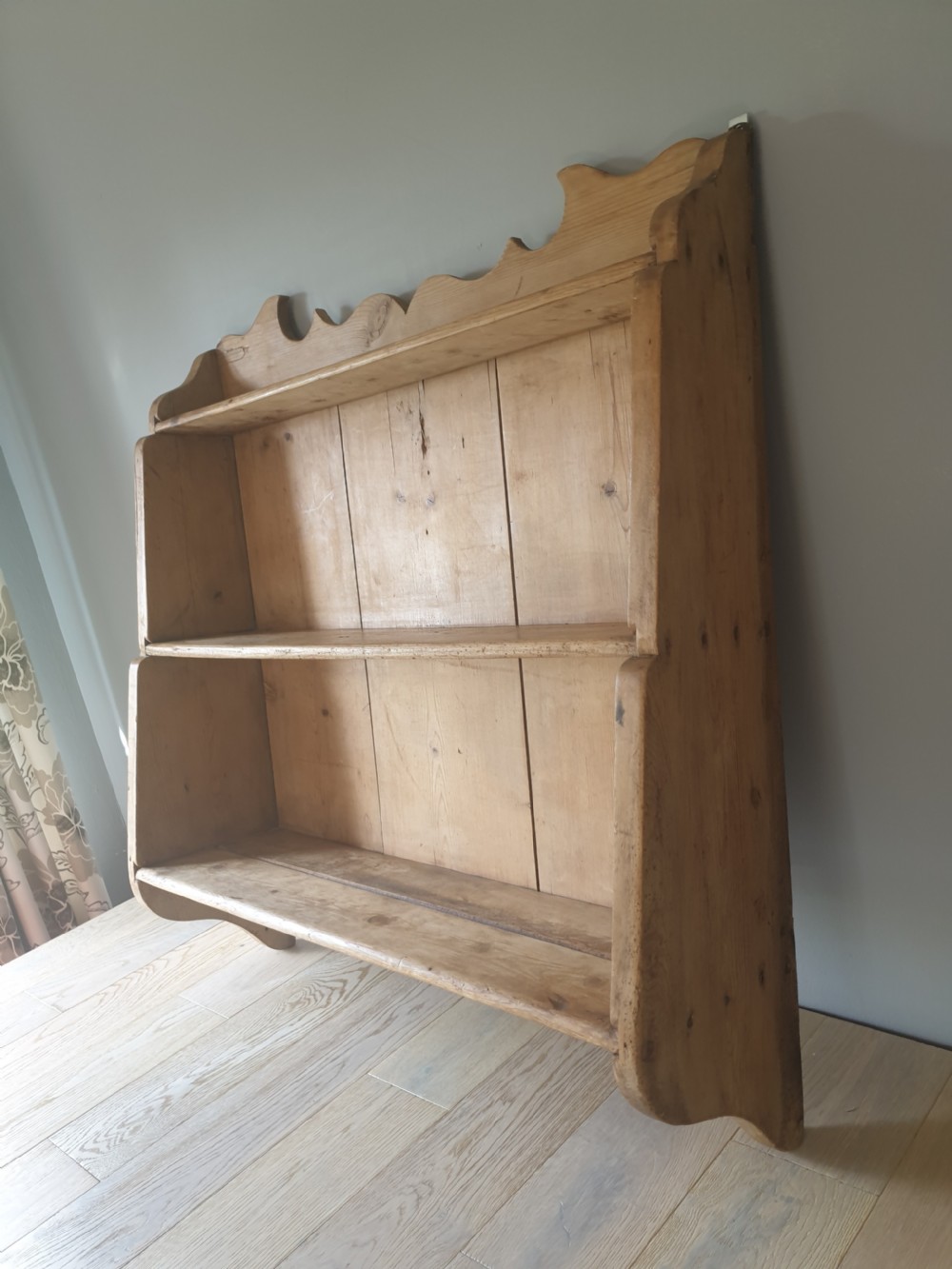 Victorian Farmhouse Kitchen Pine Shelves  View VIII
