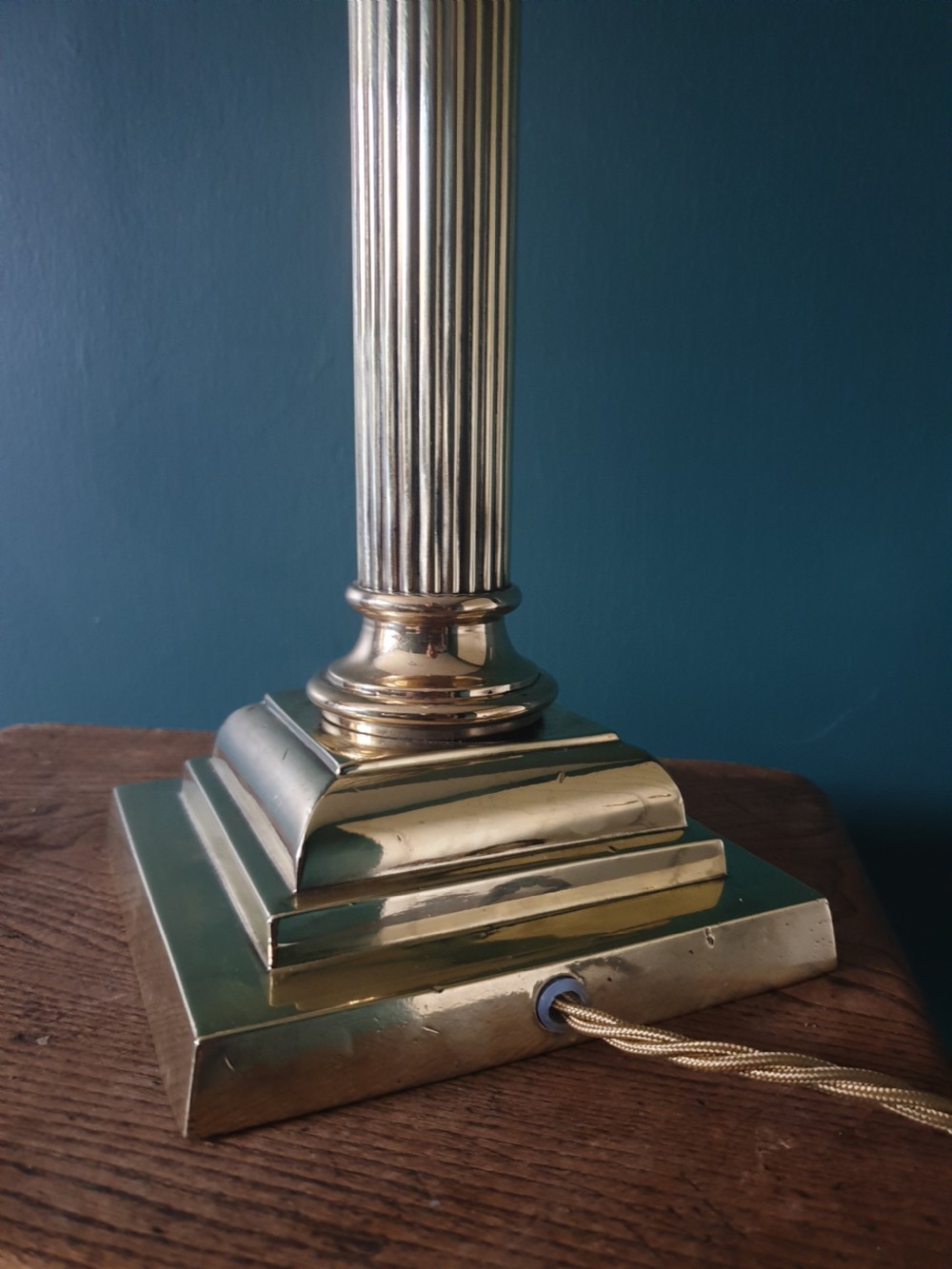 c1910 Large Corinthian Column Brass Table Lamp, Rewired and PAT tested  View VI