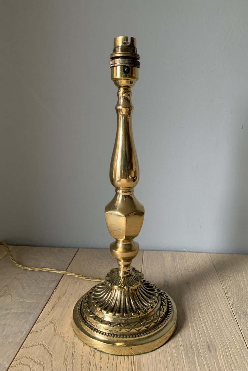 c1910 Ornate Brass Table Lamp Rewired and PAT tested View II