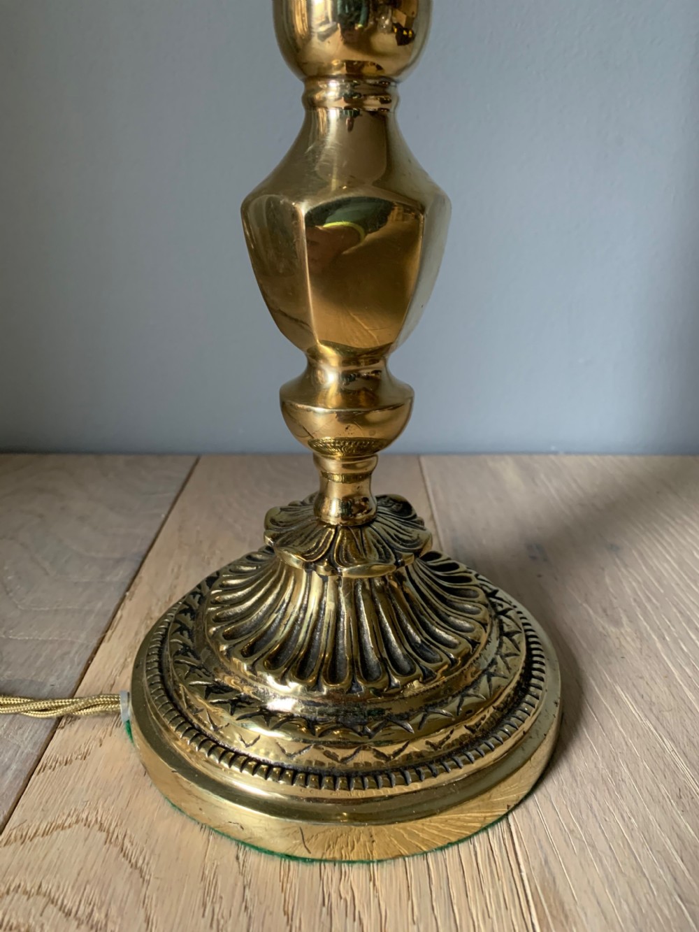 c1910 Ornate Brass Table Lamp Rewired and PAT tested View III