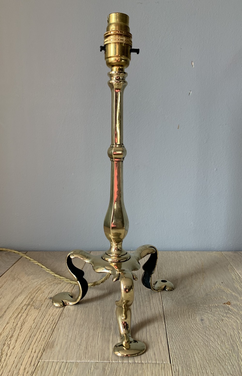 Faraday & Sons, London, Brass Pullman Table Lamp, Rewired and PAT tested 