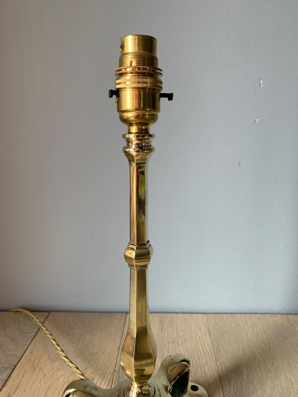 Faraday & Sons, London, Brass Pullman Table Lamp, Rewired and PAT tested  View V