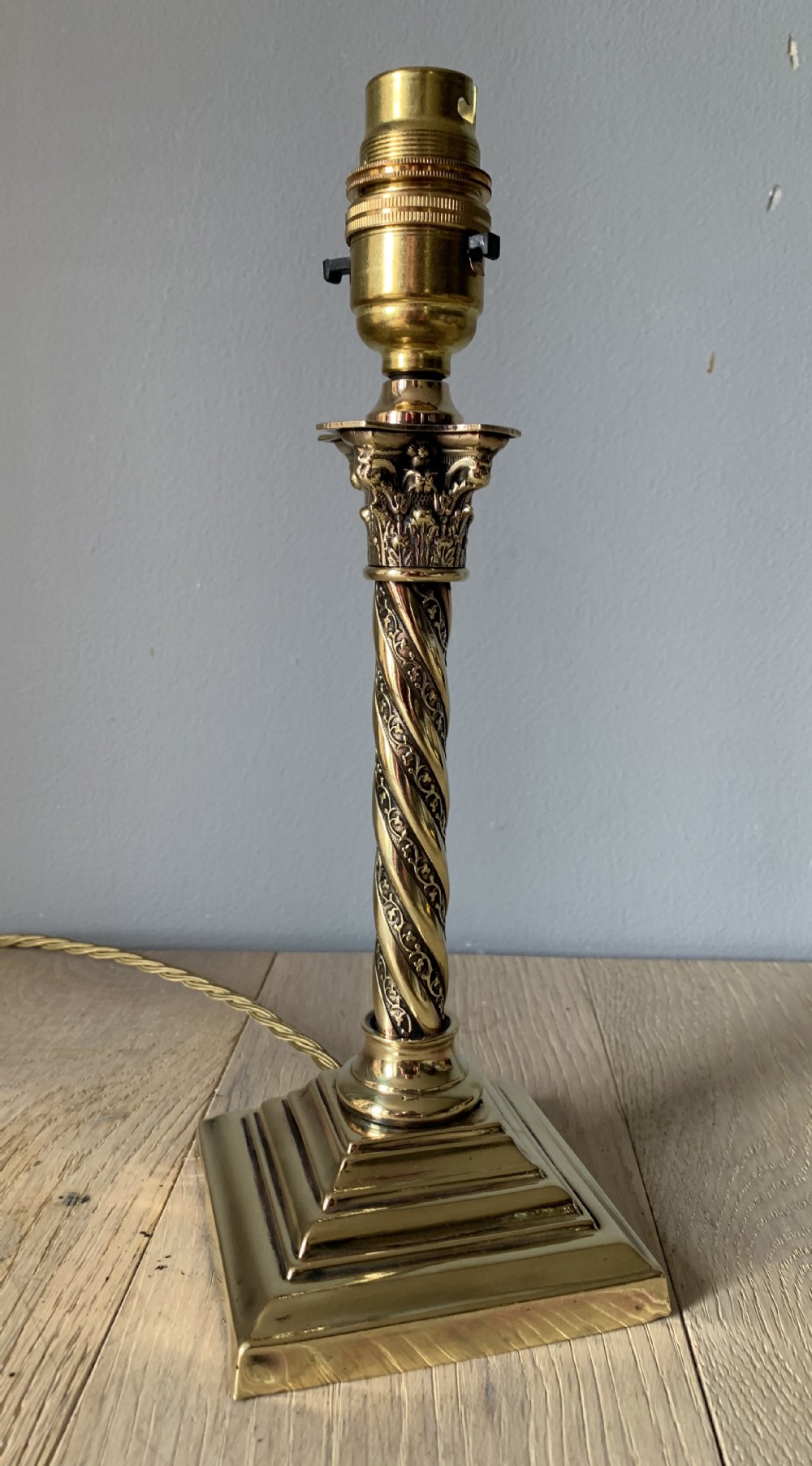 Small Decorated Brass Corinthian Column Table Lamp, Rewired and PAT tested